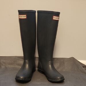 Hunter Classic Black Waterproof Boots Size 5M/6W